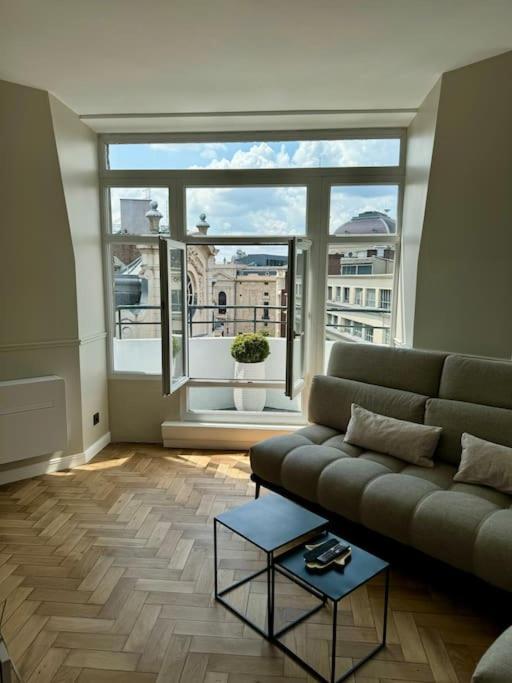 Bel Appartement Climatise En Plein Coeur De Lille Exterior foto