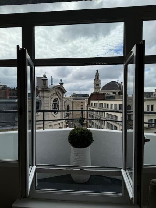 Bel Appartement Climatise En Plein Coeur De Lille Exterior foto